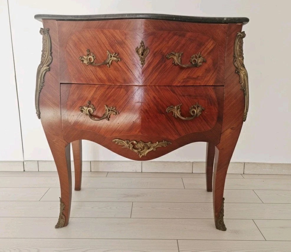 Antique French Louis XV Style Chest Of Drawers