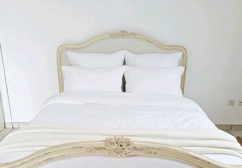 Antique French Upholstered Bed, White King-size Bed-photo-2