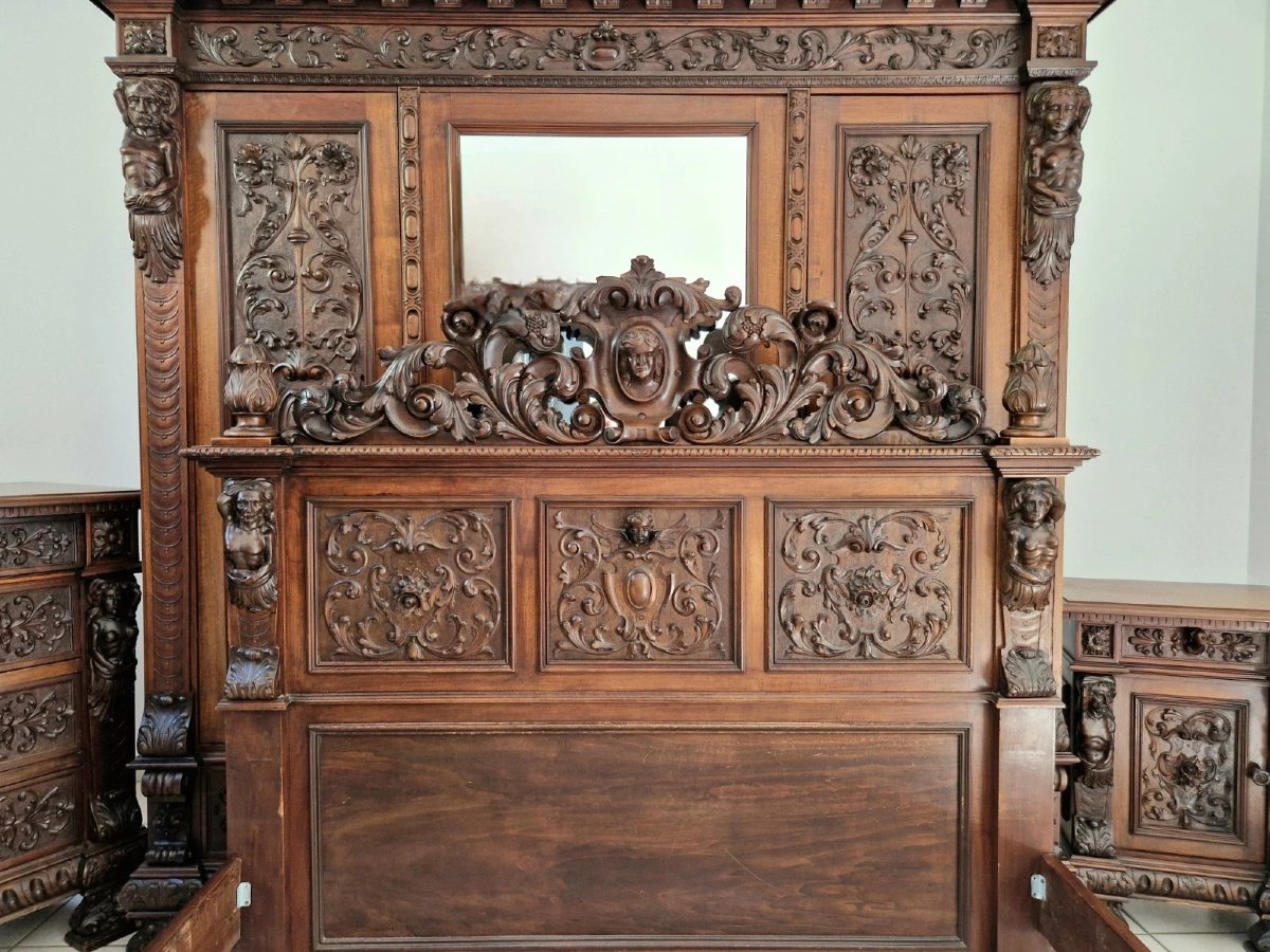 Antique Renaissance Bedroom Set, King Size Bed-photo-5