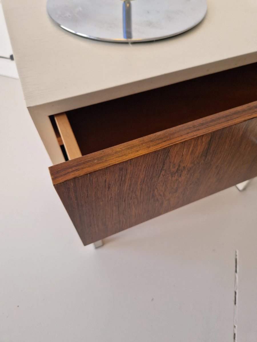 Paire de tables de chevet des années 1970, style Space Age, design d'intérieur de l'époque Geor-photo-1