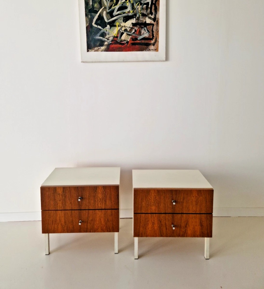 Paire de tables de chevet des années 1970, style Space Age, design d'intérieur de l'époque Geor
