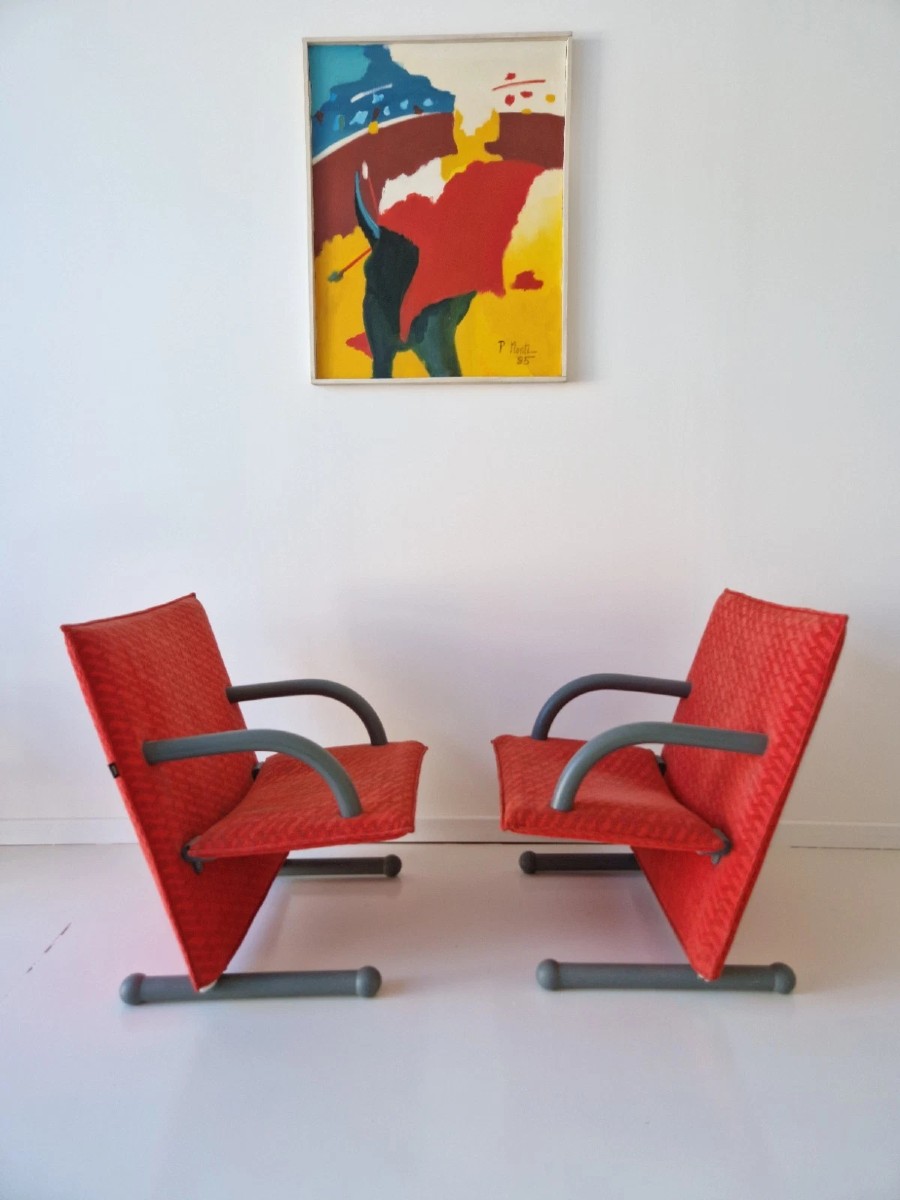 Paire de fauteuils lounge authentiques ARFLEX Italy T-Line, intérieurs postmodernes des années 