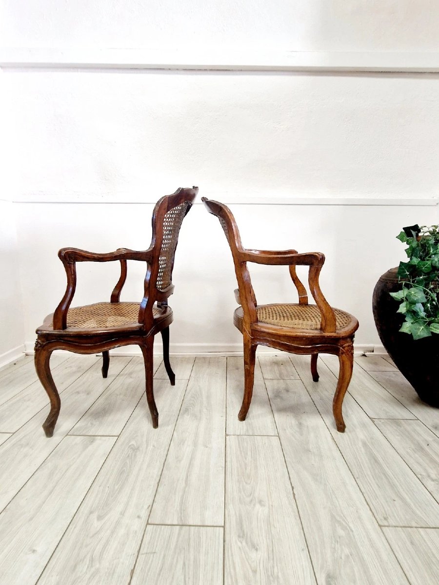 Fauteuils anciens en cane français, style Louis XVI, château du XVIIIe siècle-photo-5