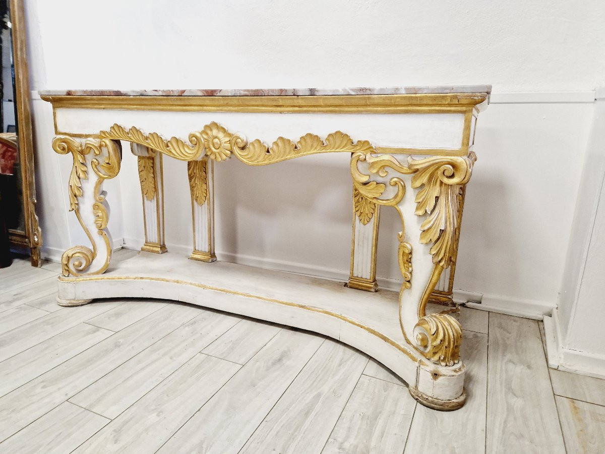 Grande console antique à plateau en marbre, table d'entrée en bois doré, style château.-photo-2