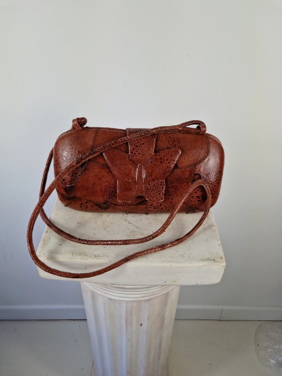 Sac vintage Yves Saint Laurent (YSL) en cuir à patchwork papillon 1970-photo-3