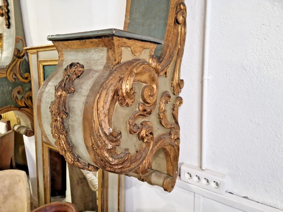 Paire de consoles en bois doré du XVIIIe siècle, étagères anciennes italiennes de style rococo -photo-4