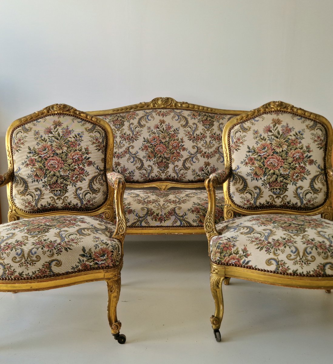 Ensemble de salon ancien français (canapé et fauteuils) – 5 pièces – XIXe siècle – Provenance :-photo-3