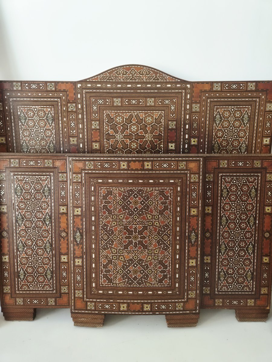 Lit damascène du Moyen-Orient avec incrustations – Mosaïque d'os et de nacre-photo-6