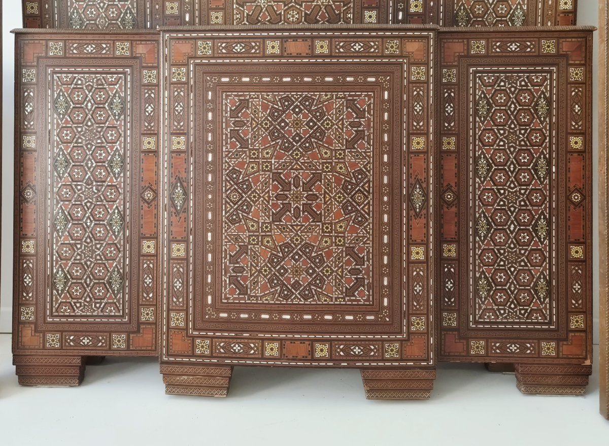Lit damascène du Moyen-Orient avec incrustations – Mosaïque d'os et de nacre-photo-7