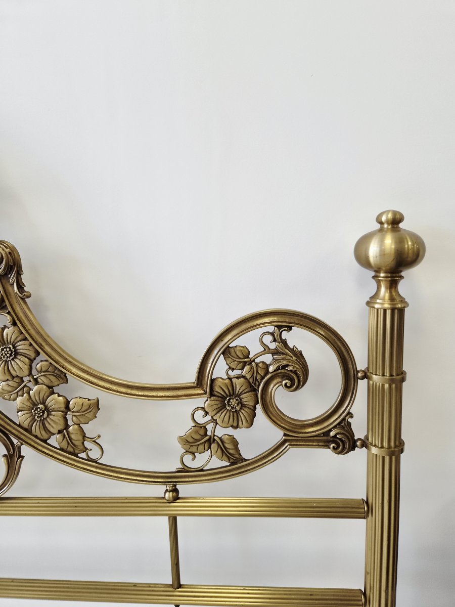 Cadre de lit ancien et ornementé en laiton moulé et bronze doré (style ormolu) – Taille EU King-photo-5