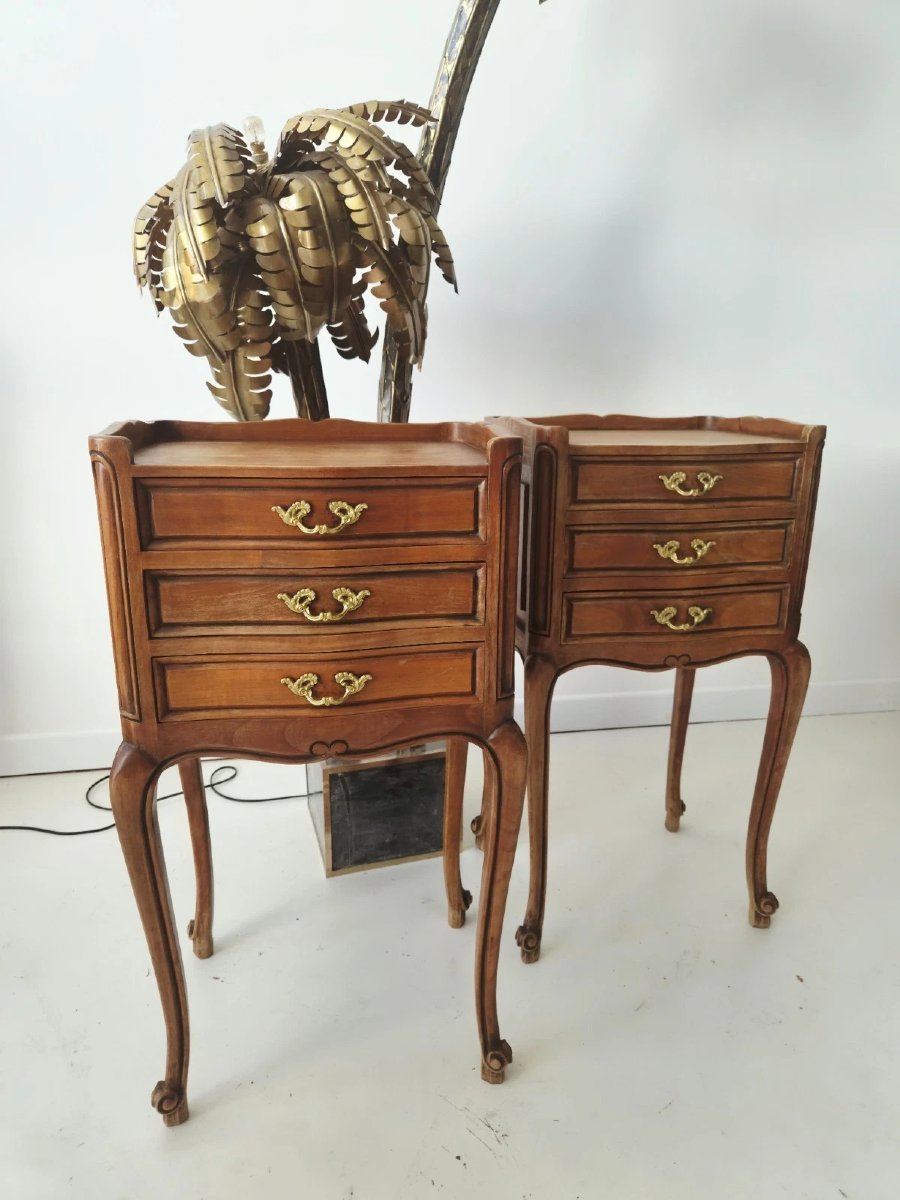 Pair Of Vintage Louis XV-style (french Provincial) Nightstands-photo-2