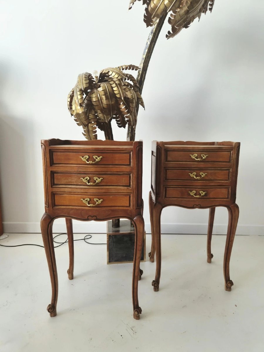 Pair Of Vintage Louis XV-style (french Provincial) Nightstands