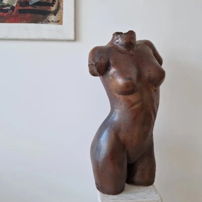 Premiere-Image-1743123