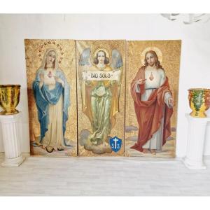 Antique Triptych Of Religious Oil Paintings On A Golden Background