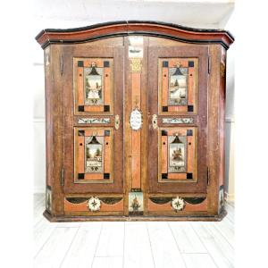 Armoire bavaroise peinte antique