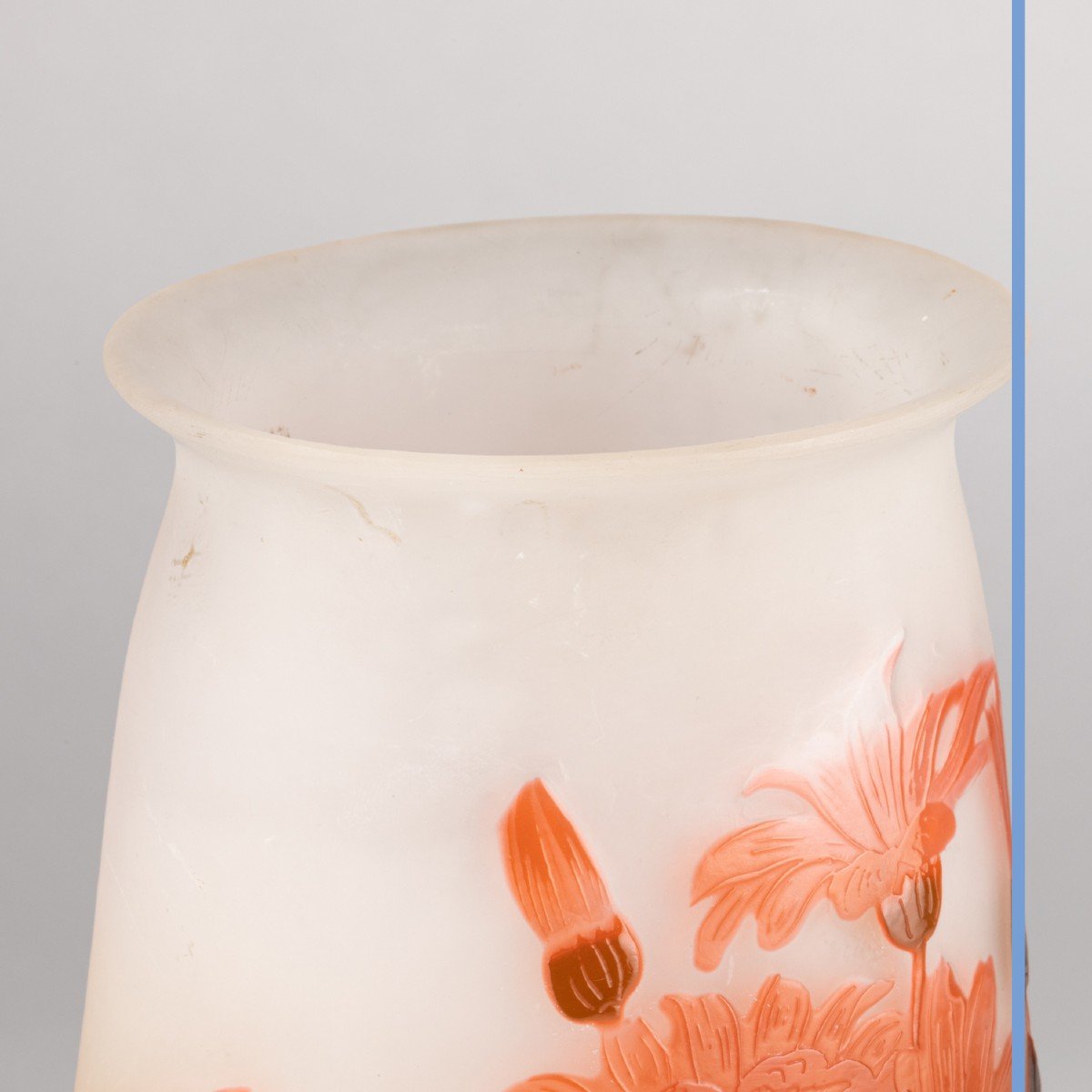 Emile Gallé (1846-1904), vase en verre multicouche aux Marguerites,  XXe-photo-2