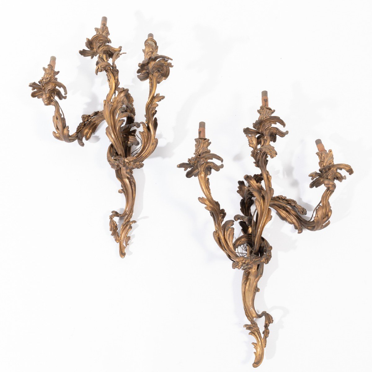 Paire d&#039;appliques de style Louis XV en bronze doré, XIXe