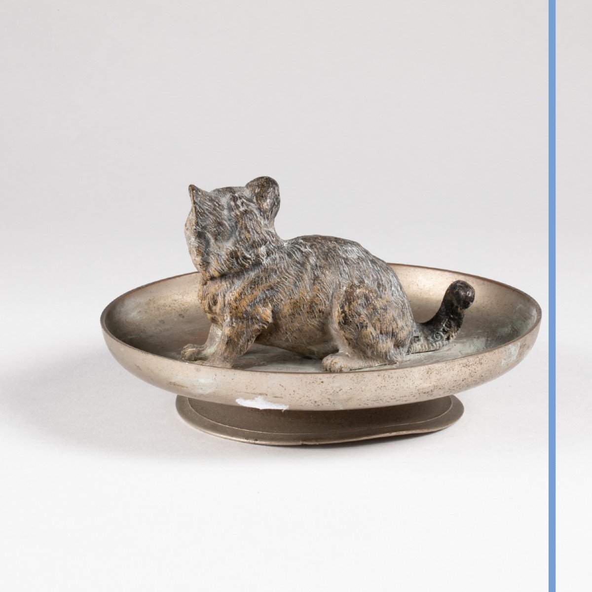 Chat dans une coupelle en bronze de Vienne, XIXe-photo-4