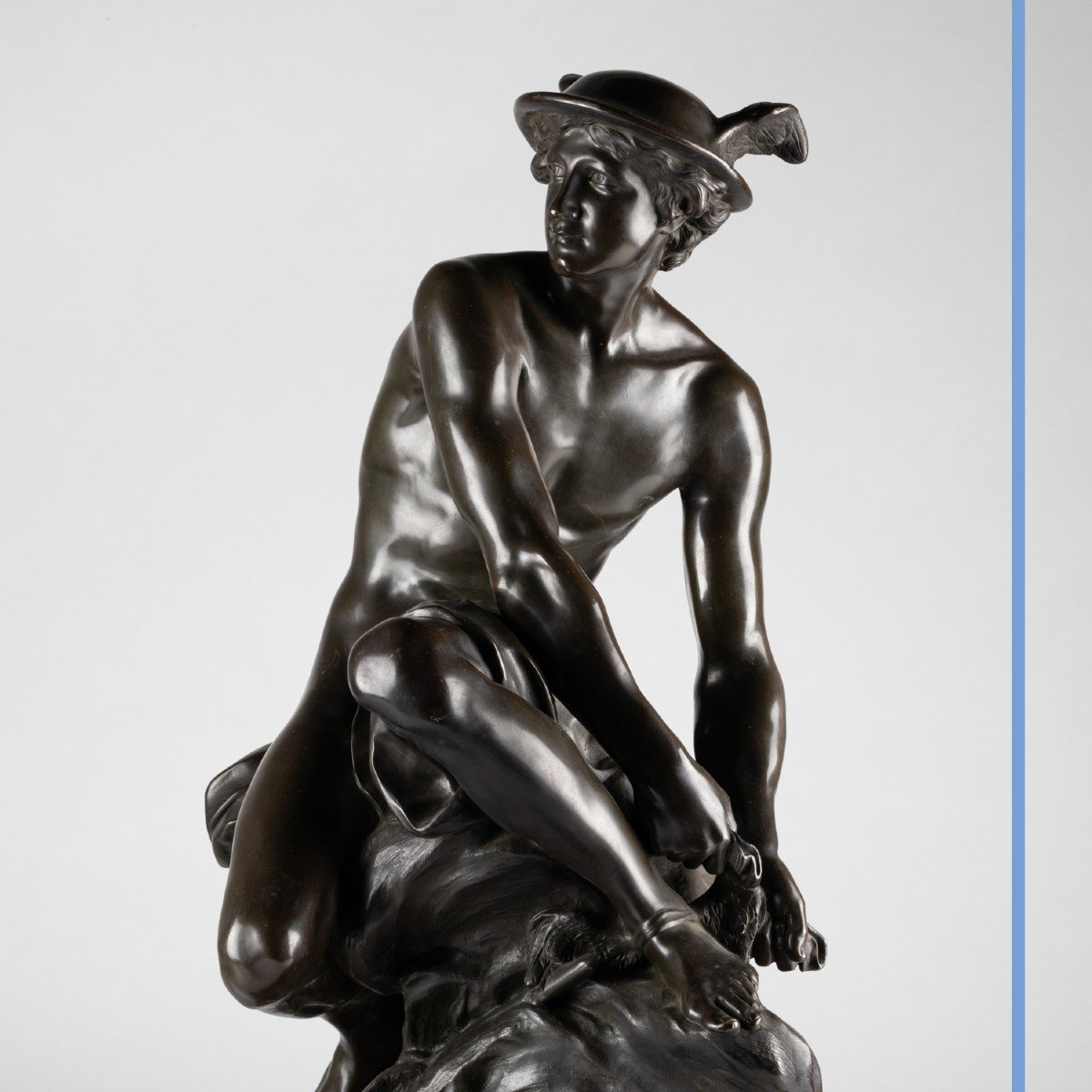 D'après  Jean Batiste Pigalle (1714-1785), Bronze, Mercure attachant ses talonnières, XIXe-photo-2