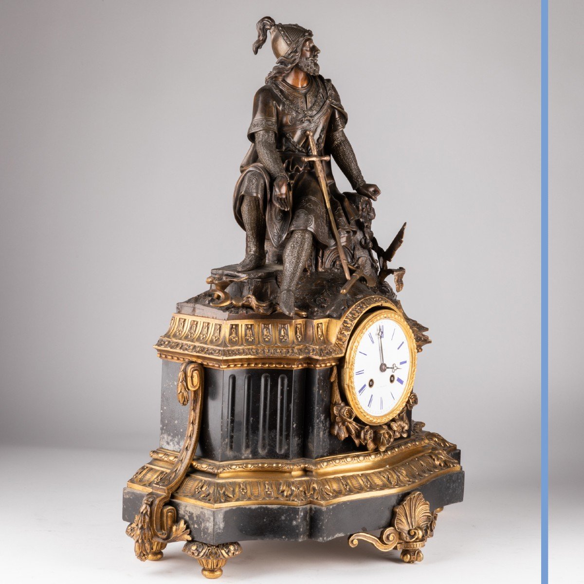 Pendule au guerrier en bronze et marbre noir, XIXe-photo-3