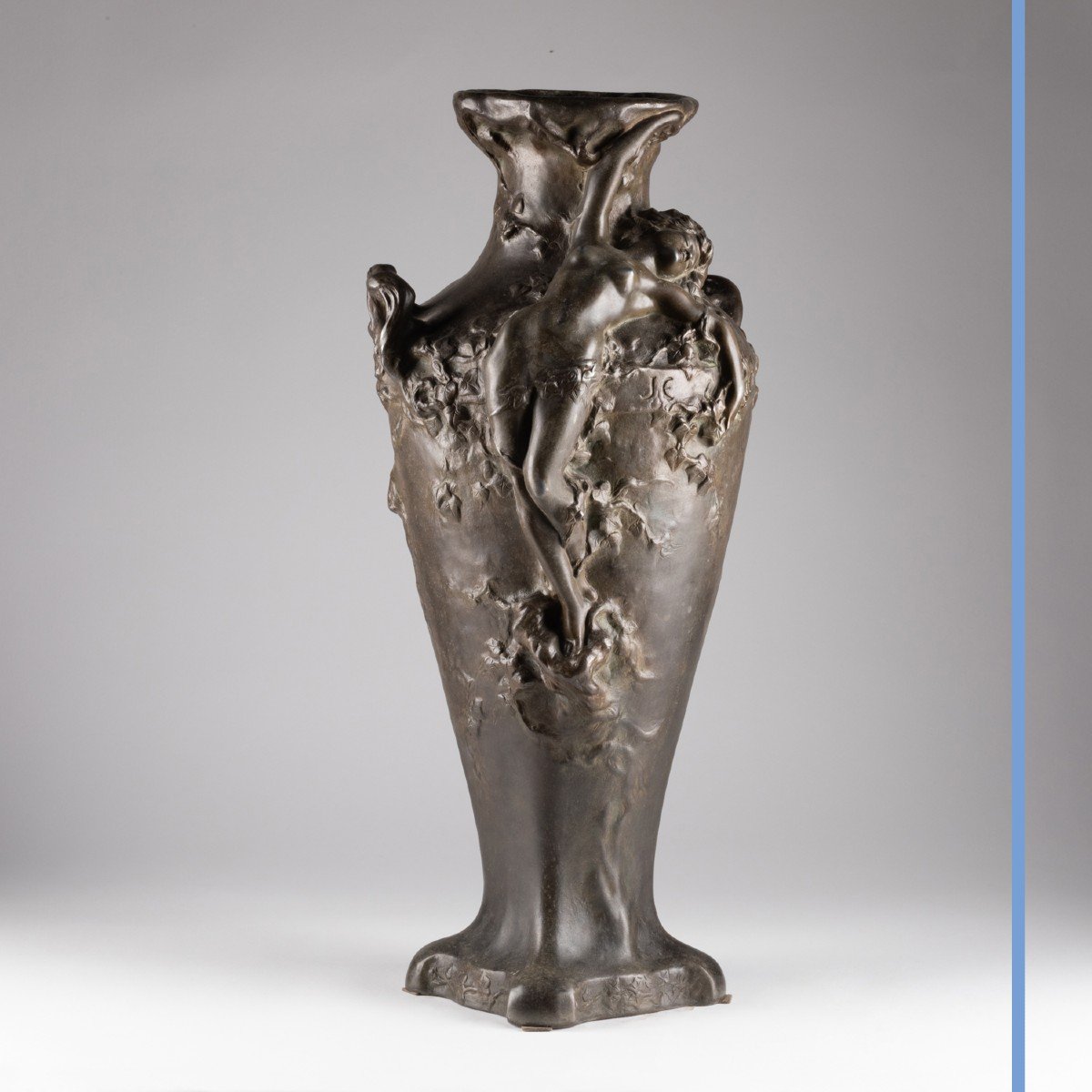 Marcel  Dubut (1865-1933), grand vase amphore en bronze, XIXe -photo-2