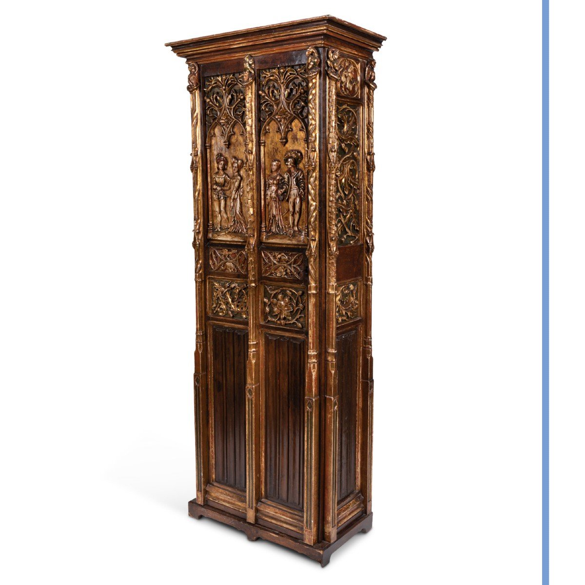 Armoire n&eacute;ogothique en bois richement sculpt&eacute;, laqu&eacute; polychrome et dor&eacute;, XIXe-photo-2
