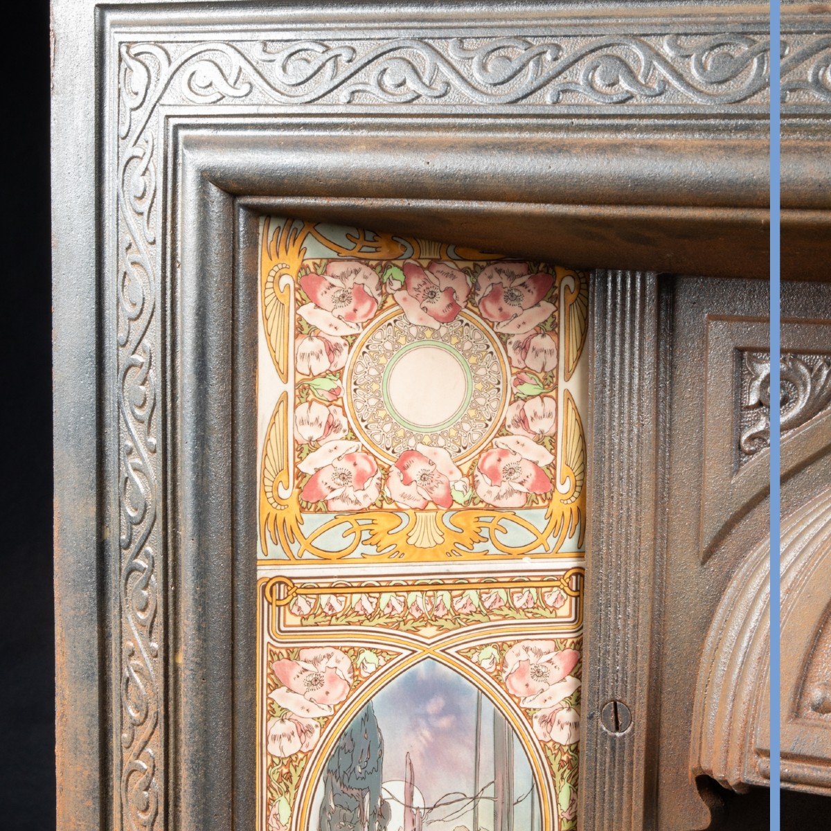 Foyer de chemin&eacute;e en fonte et c&eacute;ramique, Art Nouveau, XXe-photo-2