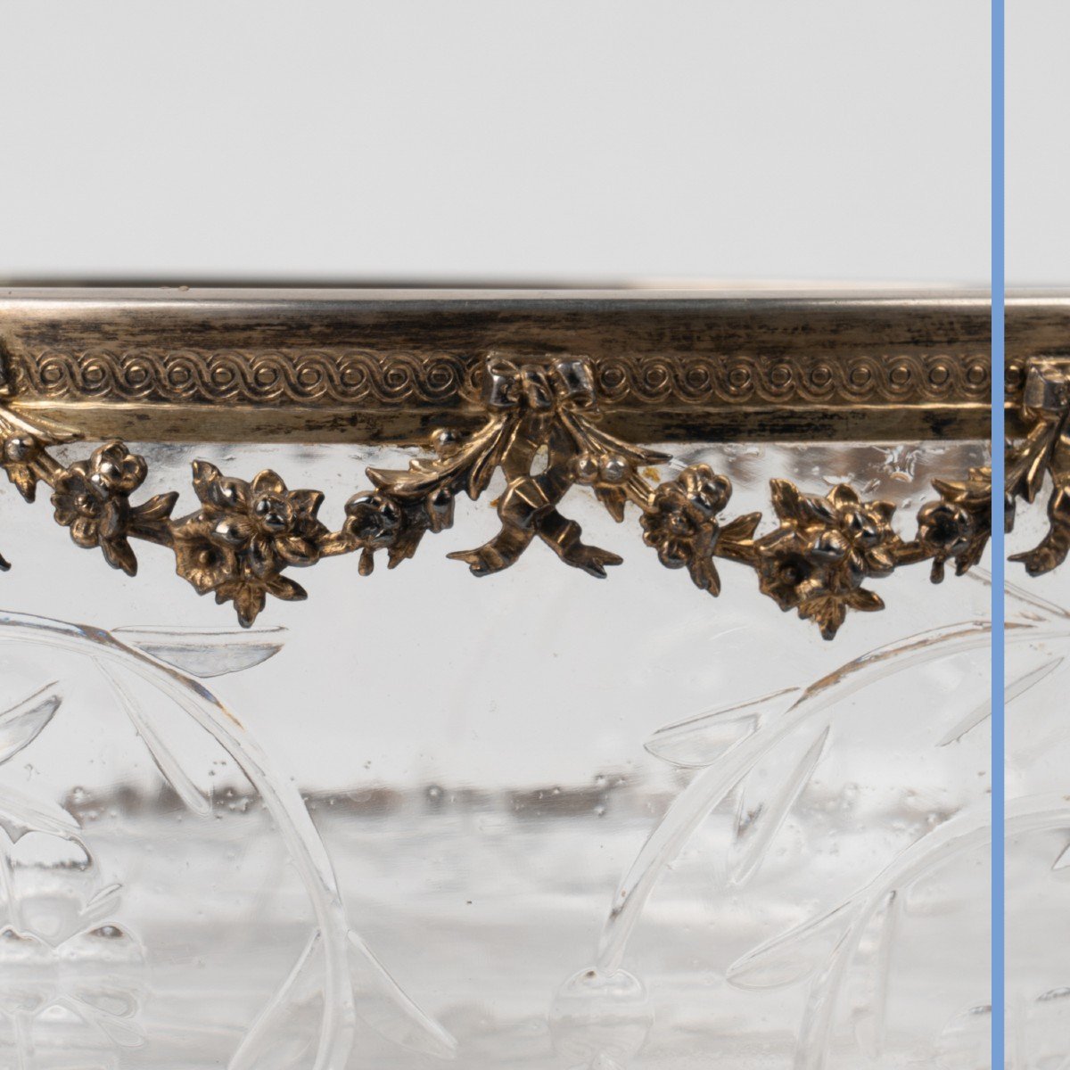 Coupe en cristal taillé et son présentoir en argent de style Louis XVI, XIXe-photo-2