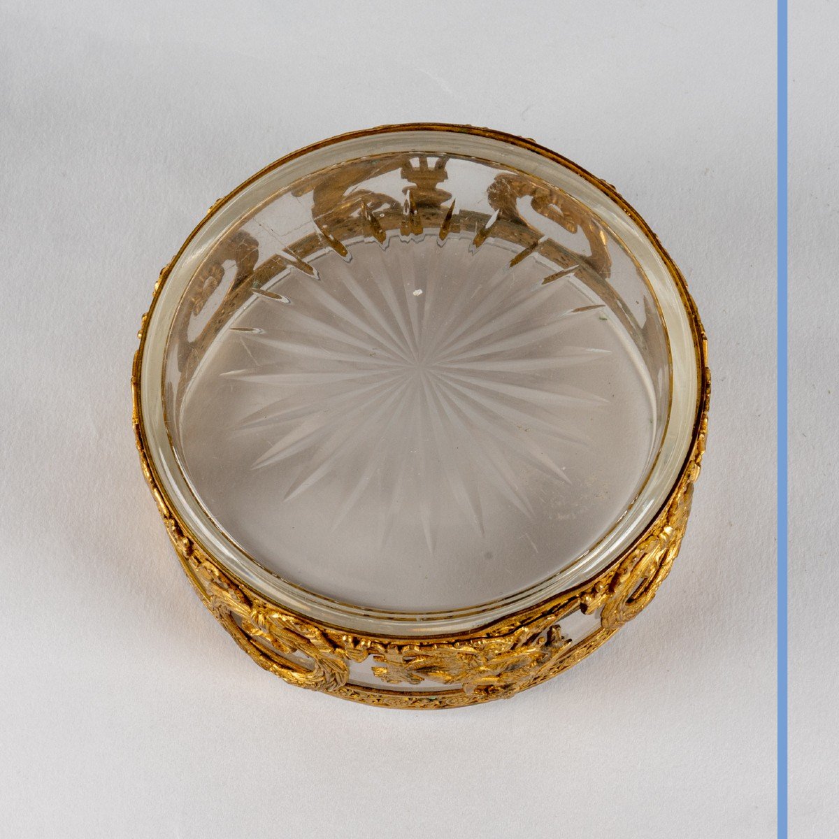 Poudrier en cristal et bronze doré de  style Empire, XIXe-photo-4