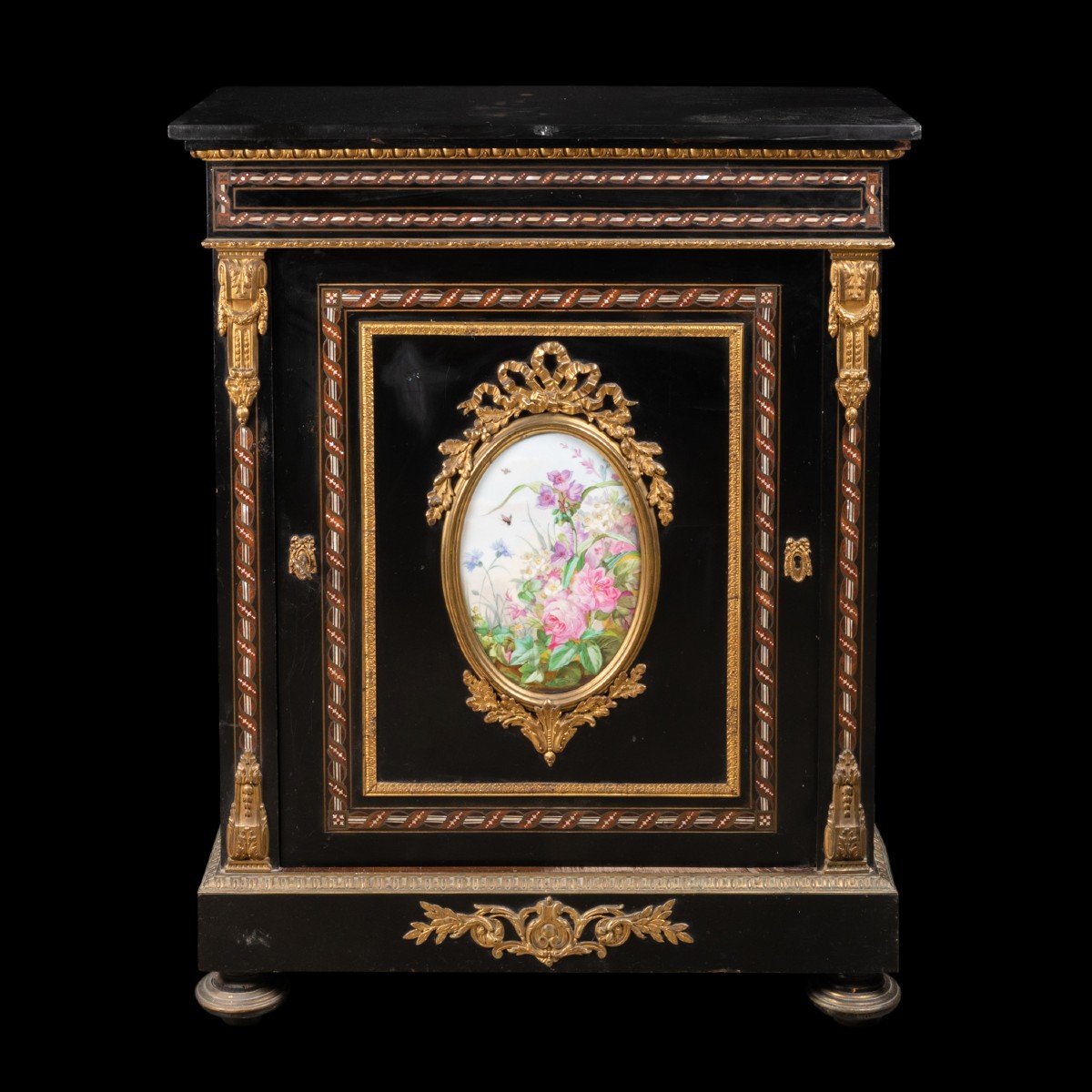 Charles Guillaume Diehl (1811-1885), meuble à hauteur d'appui au médaillon en porcelaine, XIXe