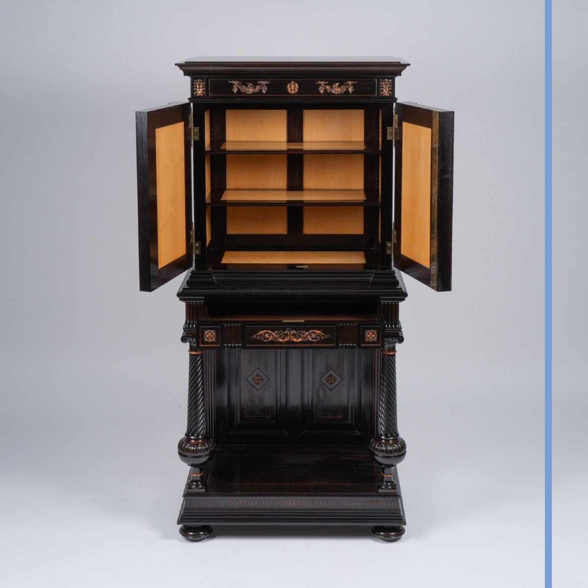 Charles Hunsinger (1823-1893), cabinet en bois noirci et naturel sculpté, XIXe-photo-2