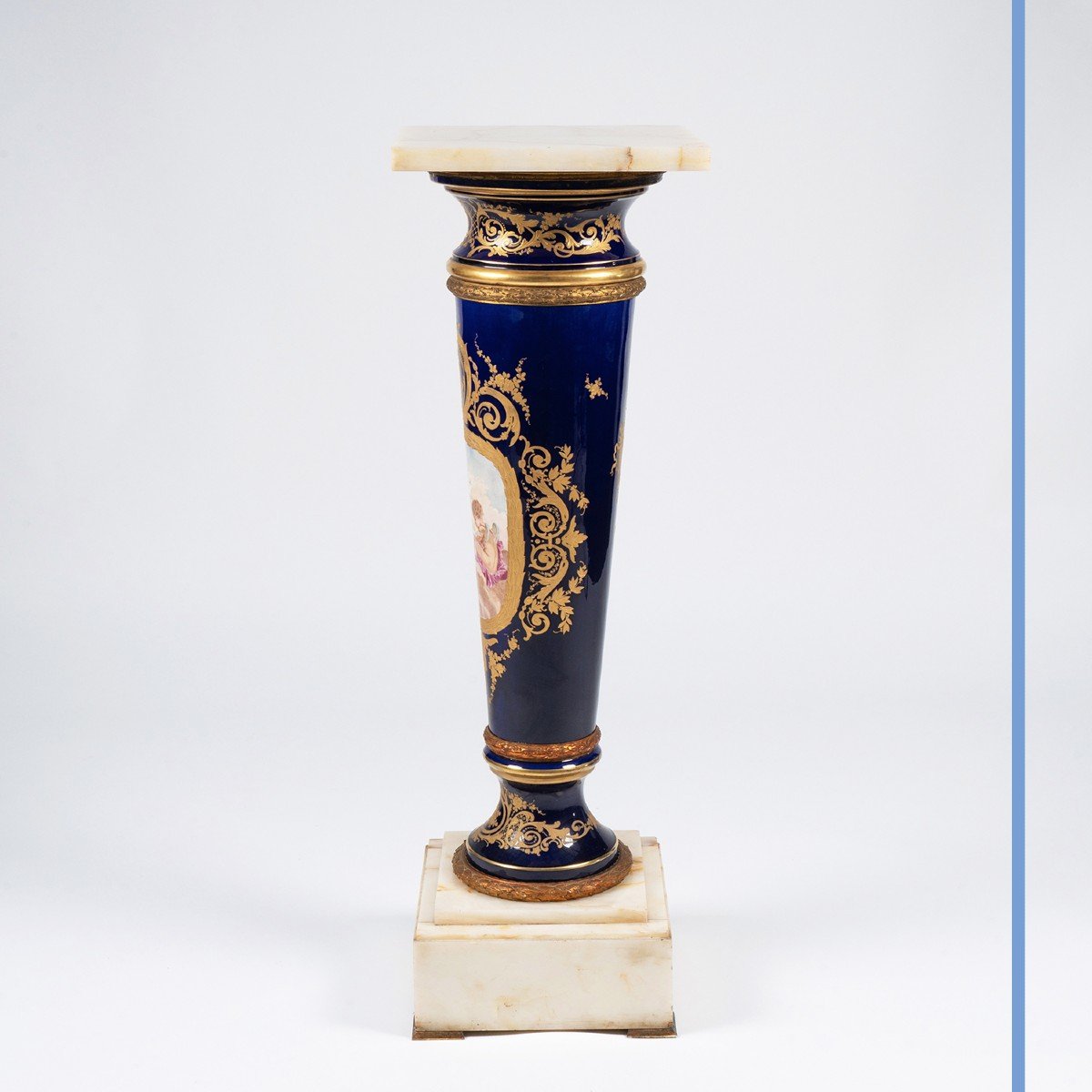 Sellette en porcelaine &agrave; fond bleu de S&egrave;vres, bronze dor&eacute; et onyx, &eacute;poque Napol&eacute;on III, XIXe-photo-2