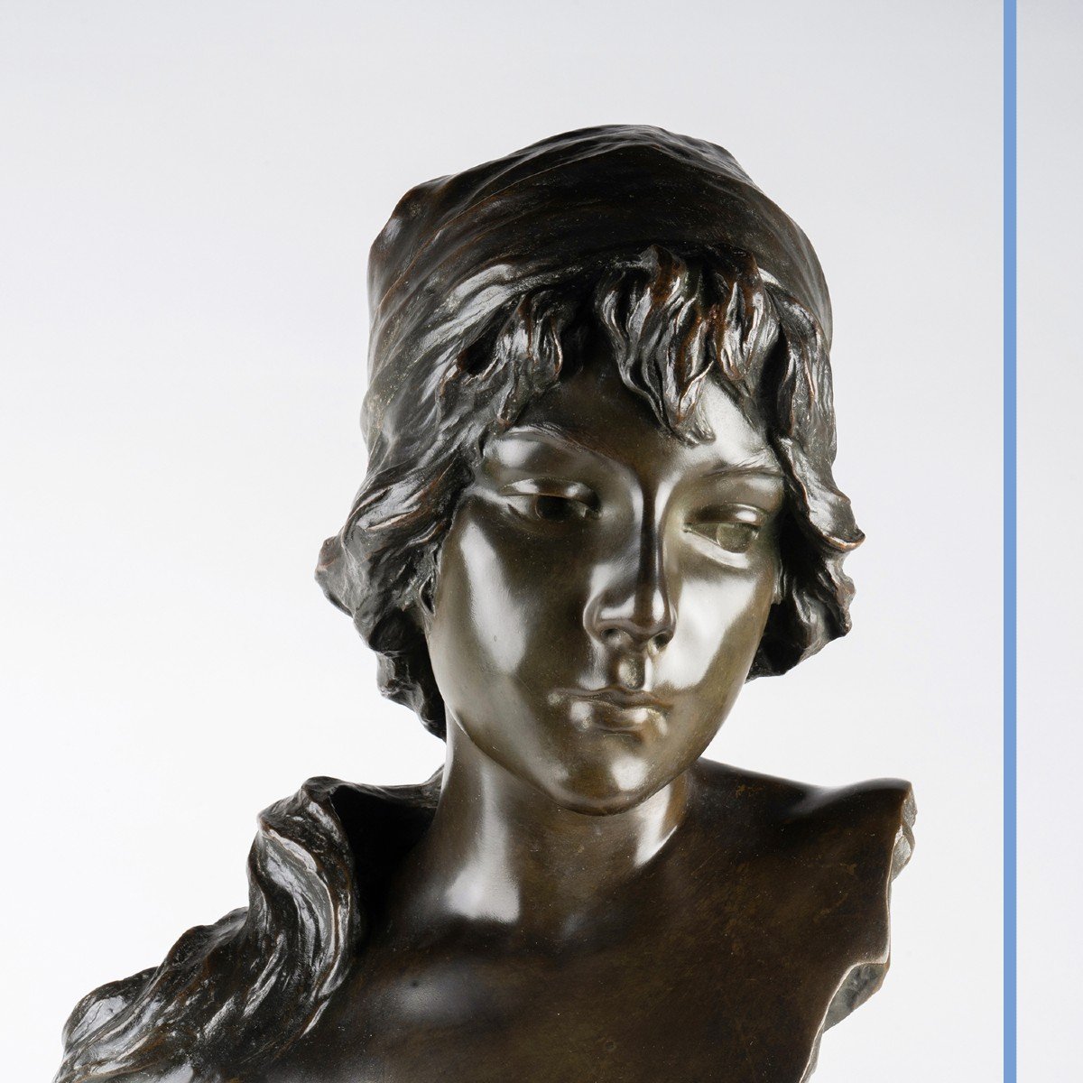 Emmanuel Villanis (1858-1914), "Mignon", buste en bronze, XIXe-photo-5