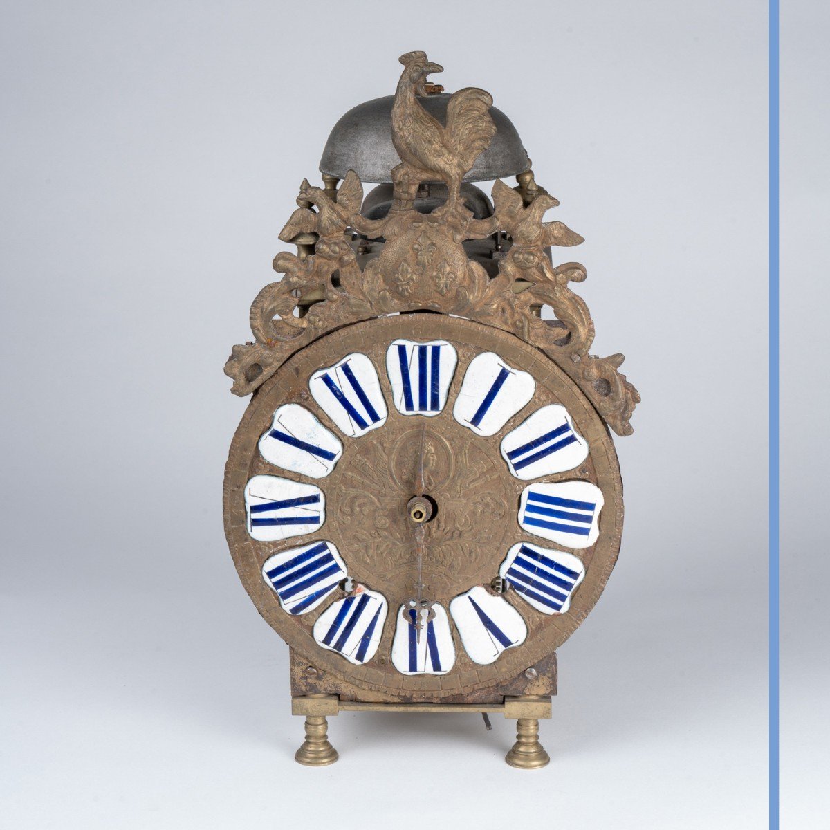 Mouvement  d'horloge en laiton et cartouches émaillées et socle en bois, XIXe-photo-2