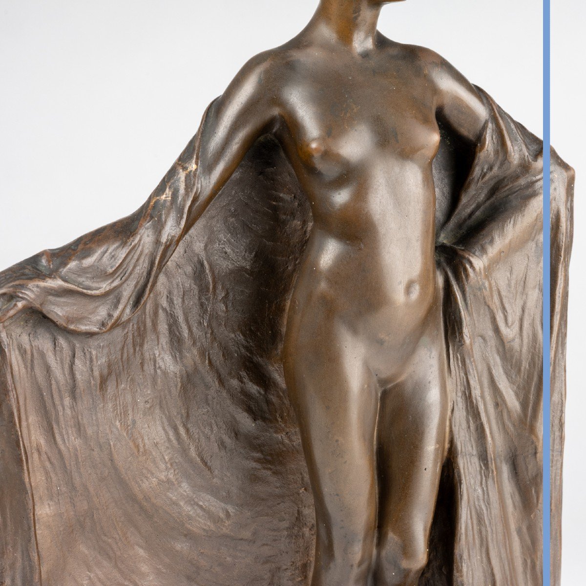 Otto Hofner (1879-1946), Nue &agrave; la cape , sujet en bronze, XIXe-photo-2