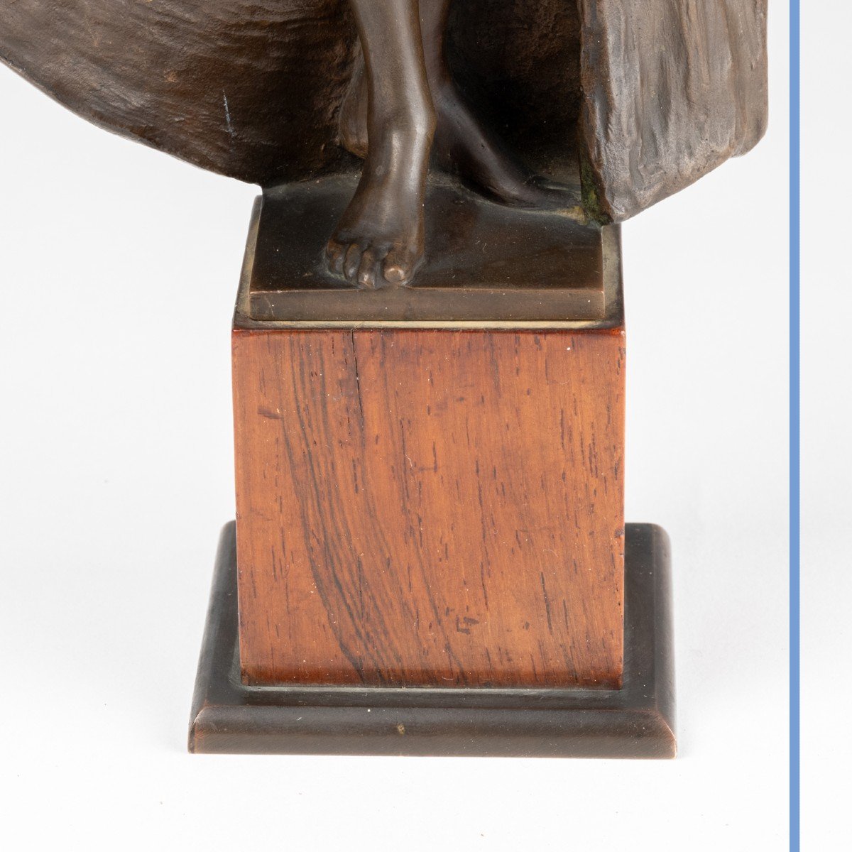 Otto Hofner (1879-1946), Nue &agrave; la cape , sujet en bronze, XIXe-photo-3