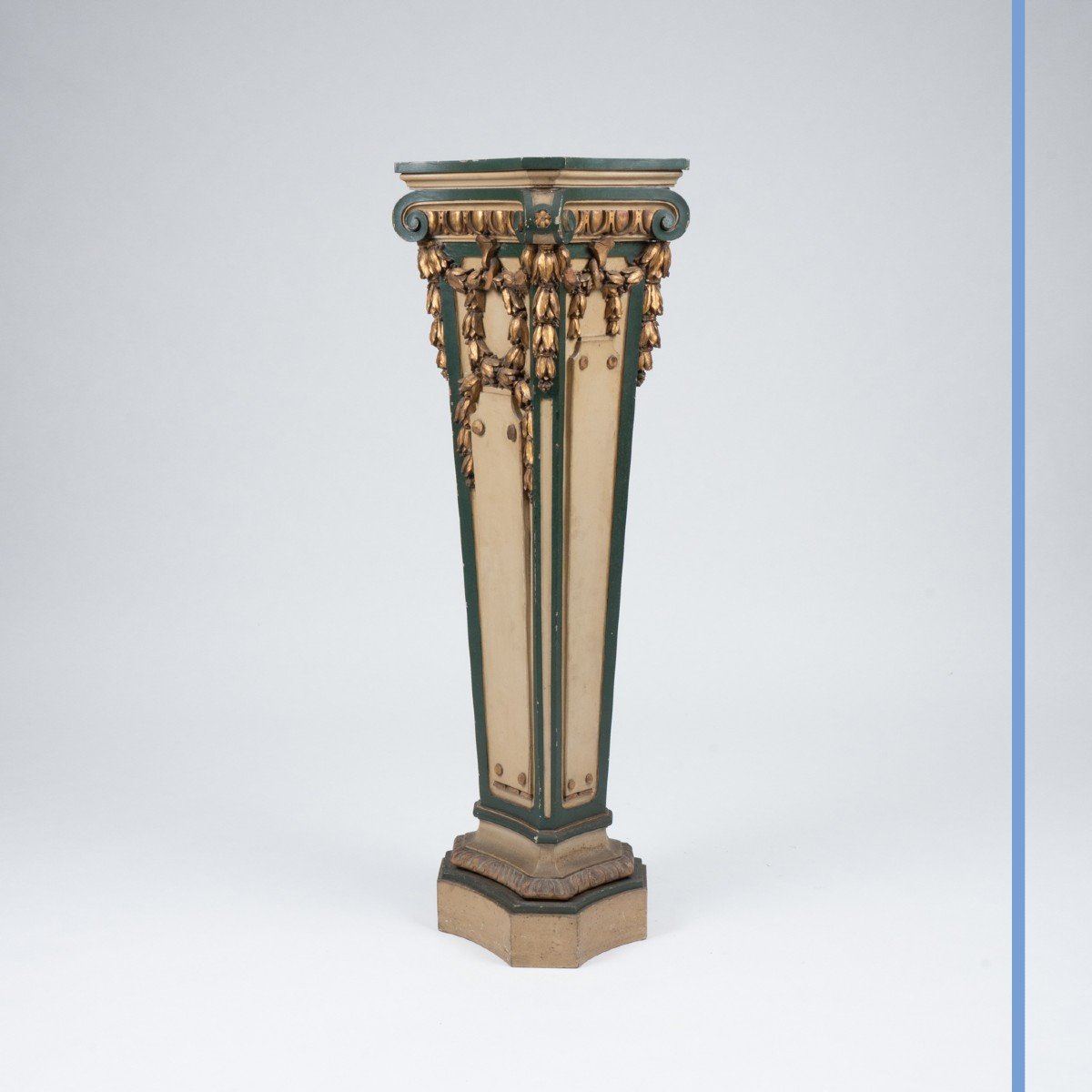 Sellette de style Louis XVI en bois laqué crème, vert et doré, XIXe-photo-2