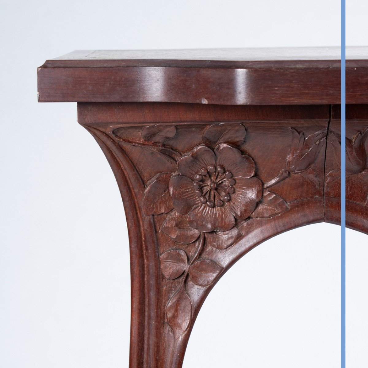 Sellette Art Nouveau en acajou et placage de loupe, XIXe-photo-2