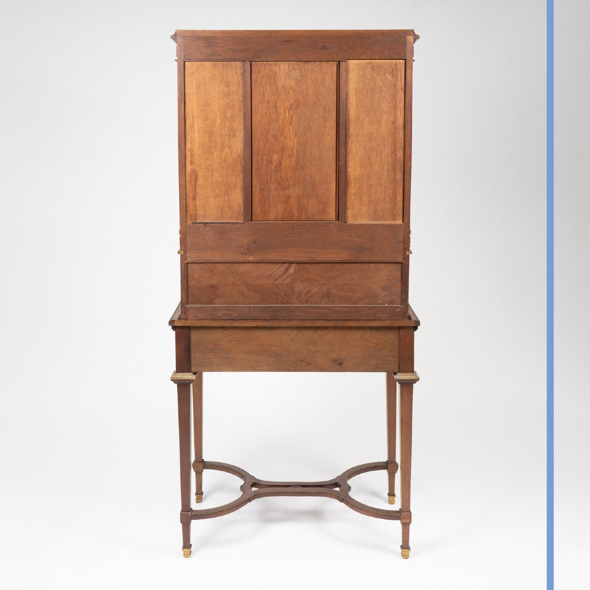 Bonheur du jour de style louis XVI en bois teint&eacute; orn&eacute; de bronze dor&eacute;, XIXe-photo-1