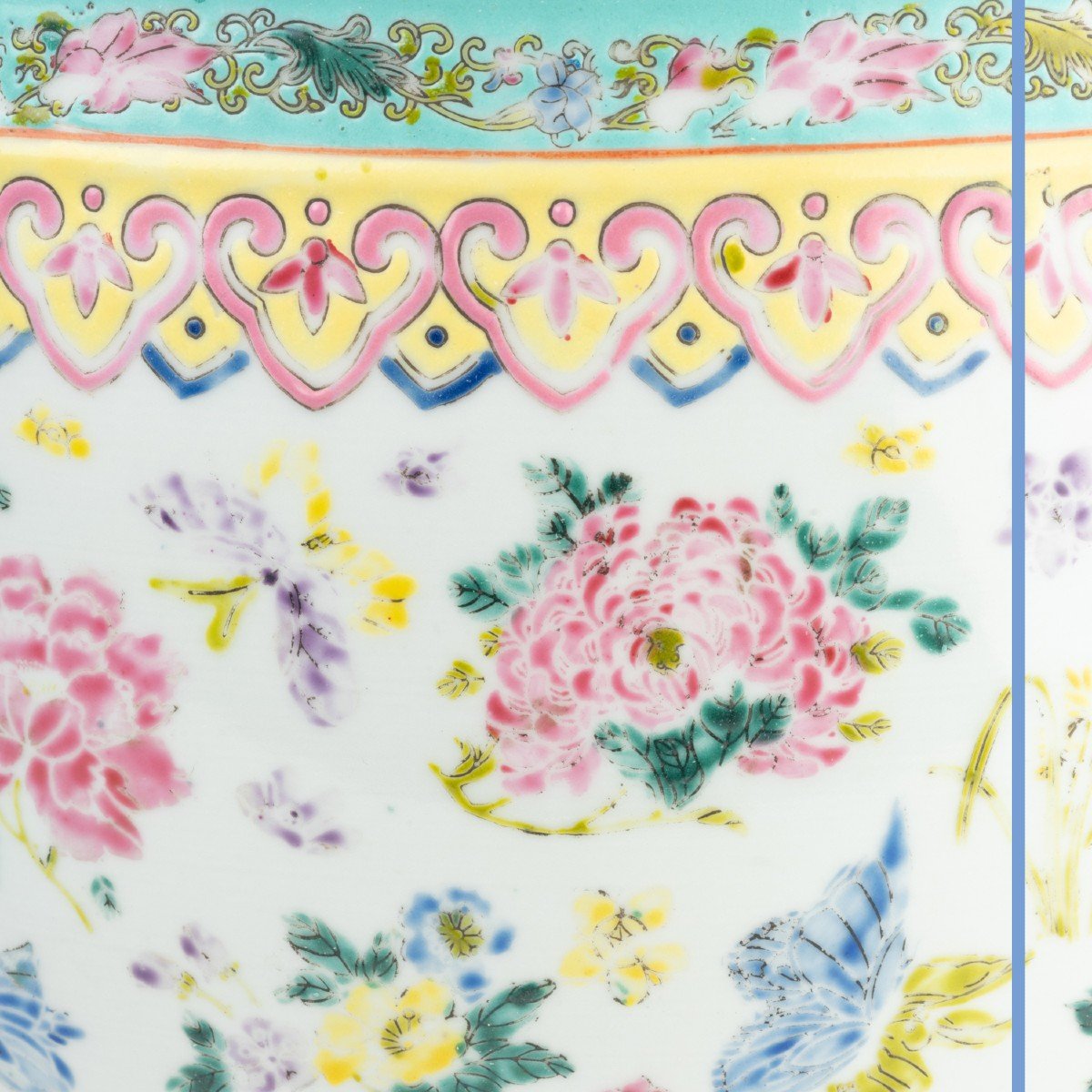 Cache-Pot en porcelaine &agrave; d&eacute;cor floral, Asie, XXe-photo-5