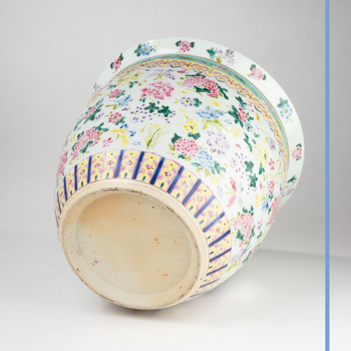 Cache-Pot en porcelaine &agrave; d&eacute;cor floral, Asie, XXe-photo-8