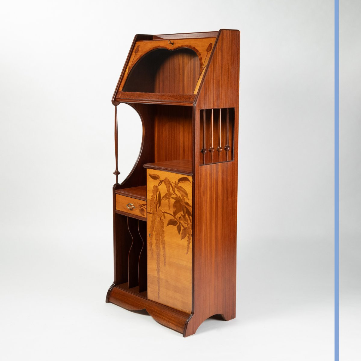 Louis Majorelle (1859-1926), Music Cabinet In Walnut Veneer With Flower Marquetry, 19th-photo-2