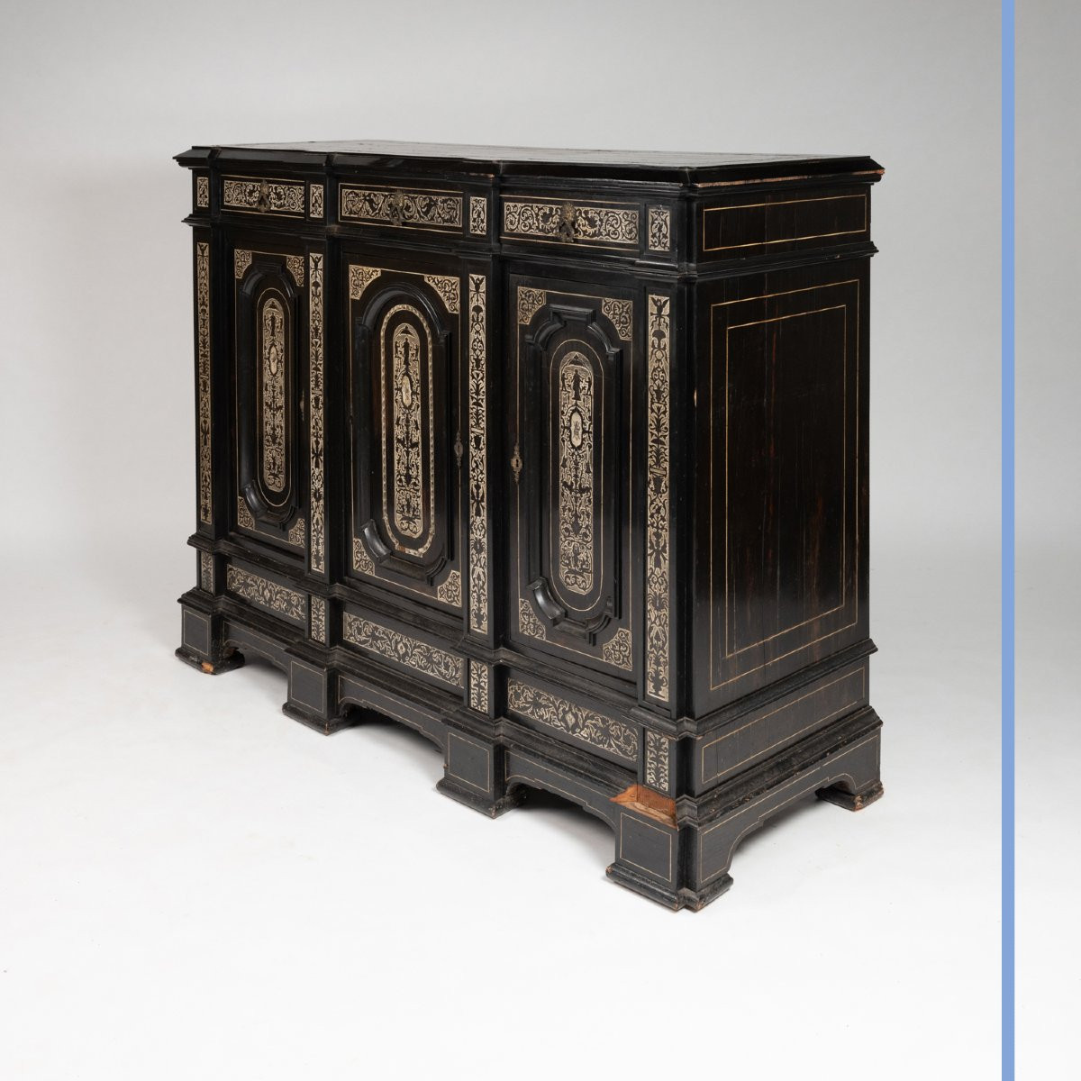Italian Cabinet At Support Height In Blackened Wood And Inlay, 19th-photo-2