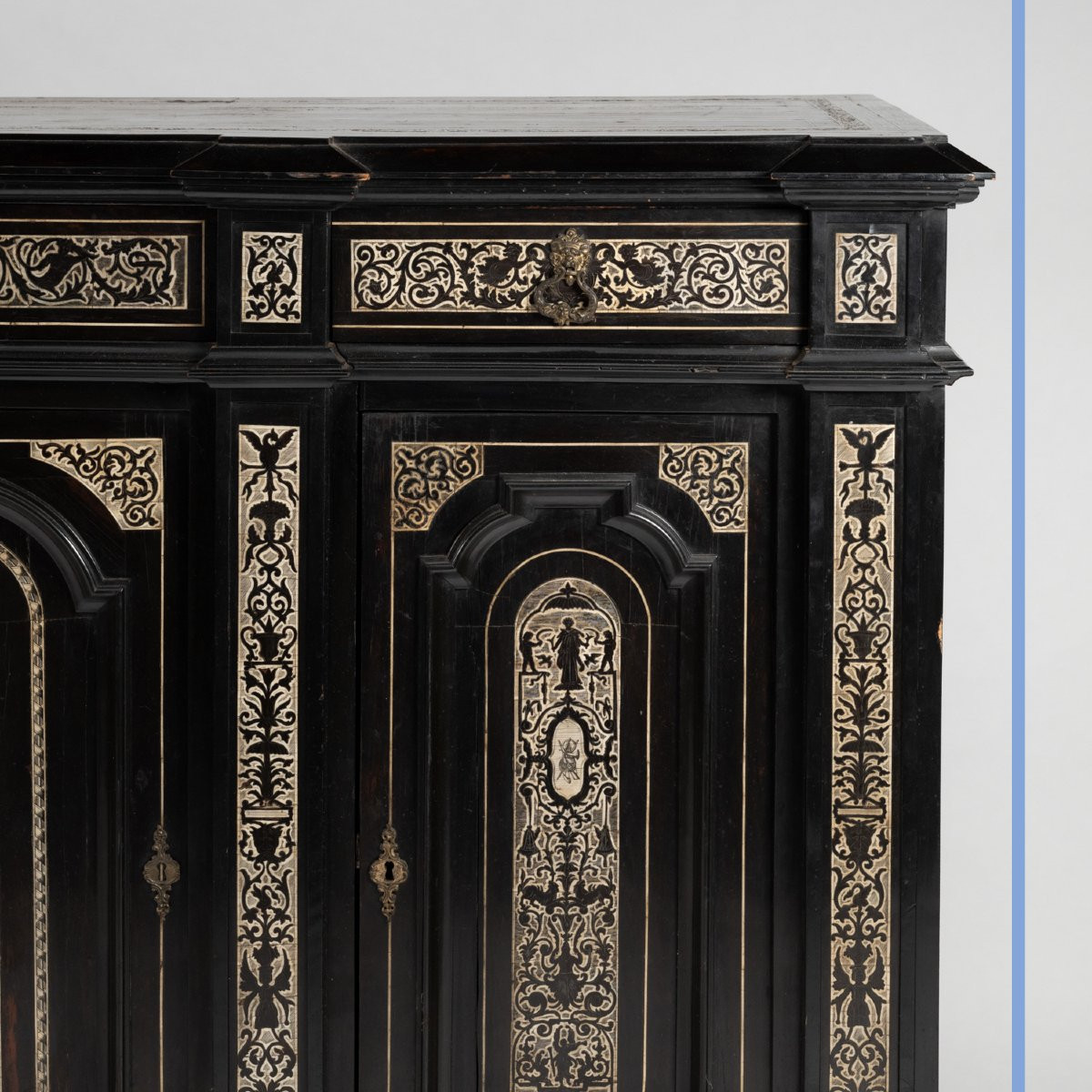 Italian Cabinet At Support Height In Blackened Wood And Inlay, 19th-photo-7