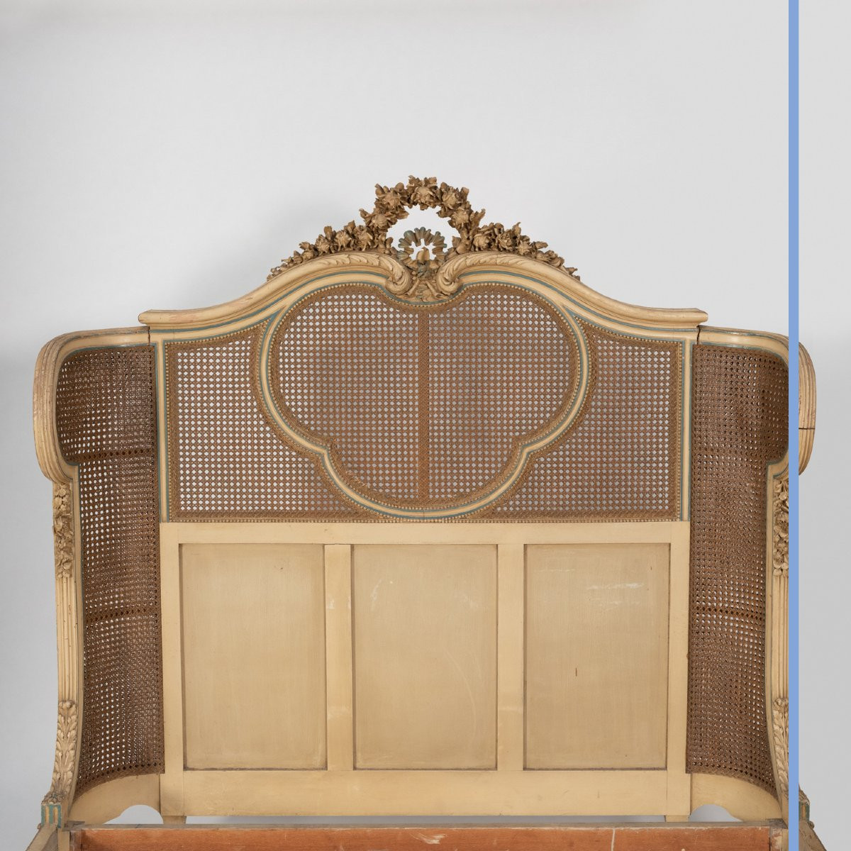 Louis XV Style Bedroom In Sand And Green Lacquered Wood, 19th-photo-6
