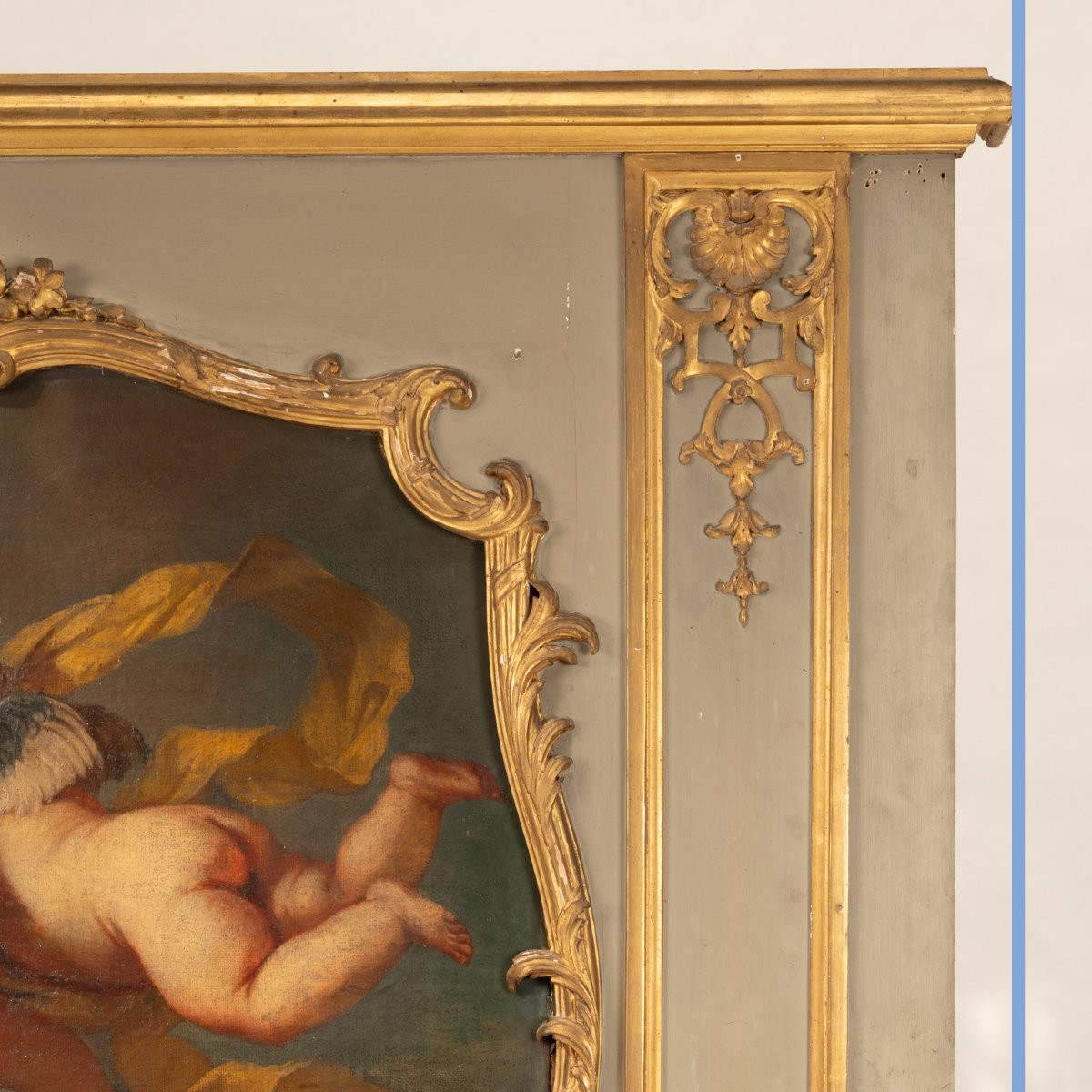 Trumeau de style Louis XV en bois laqué et doré, huile sur toile aux angelots, XIXe-photo-4