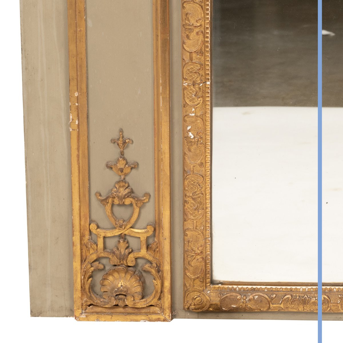 Trumeau de style Louis XV en bois laqué et doré, huile sur toile aux angelots, XIXe-photo-1