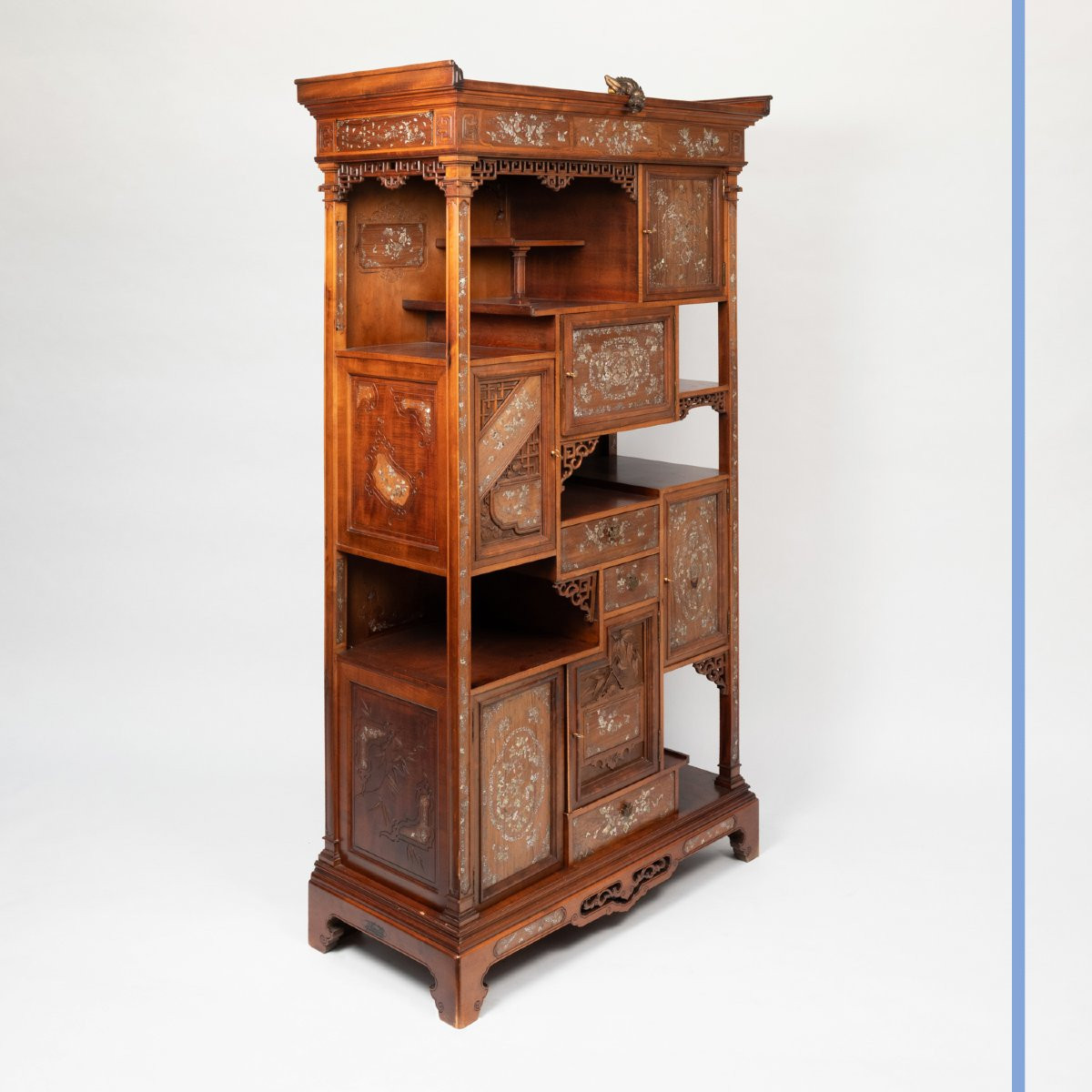 Gabriel Viardot (1830 - 1906), cabinet en bois exotique et nacre, XIXe-photo-3