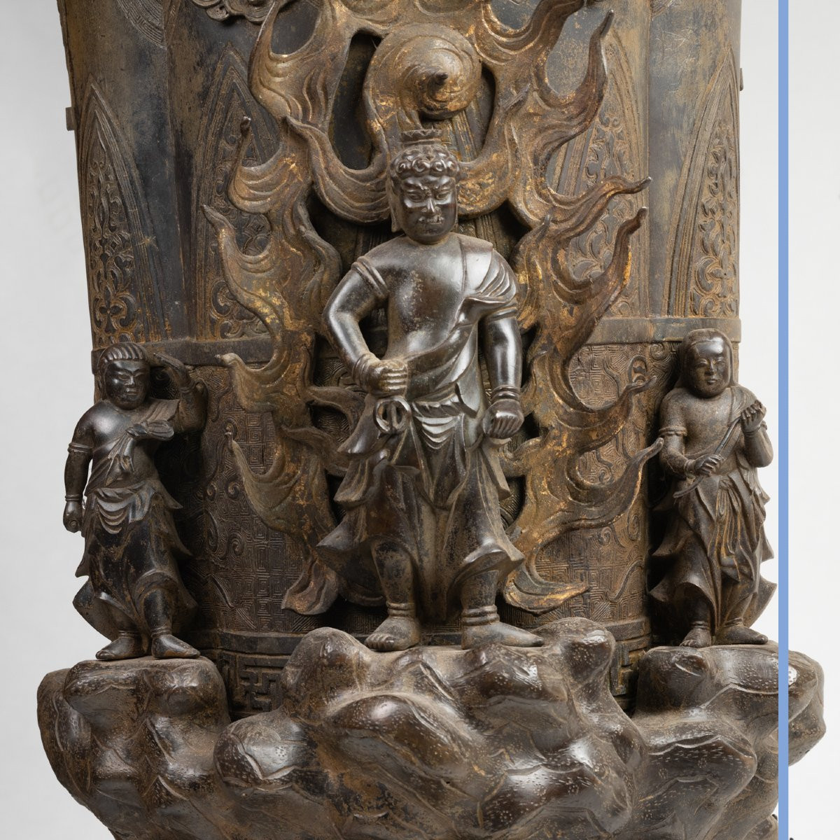Japan, Bronze Incense Burner And Wooden Base, 20th-photo-1