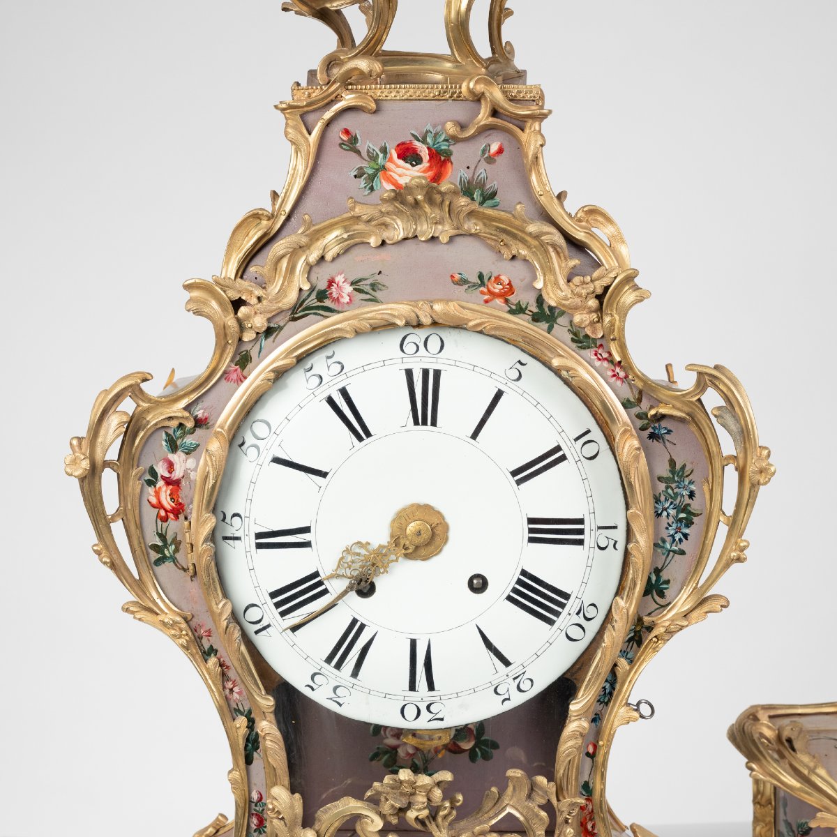 Cartel et son cul de lampe en bois peint et bronze dor&eacute;, XVIIIe-photo-3